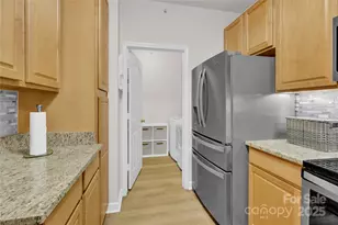 16348 Redstone Mountain Ln, Charlotte, NC 28277 - Photo 9