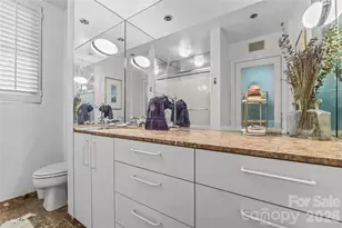 301 W 10th Street W, Charlotte, NC 28202 - Photo 29