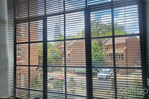 301 W 10th Street W, Charlotte, NC 28202 - Photo 7