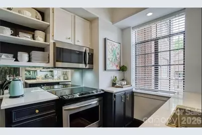 301 W 10th Street W #206, Charlotte, NC 28202 - Photo 15