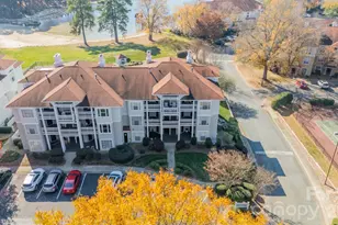 17919 Kings Point Dr, Cornelius, NC 28031 - Photo 29