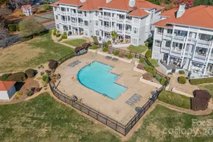 17919 Kings Point Dr, Cornelius, NC 28031 - Photo 37