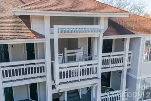 17919 Kings Point Dr, Cornelius, NC 28031 - Photo 29