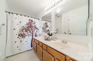 17919 Kings Point Dr, Cornelius, NC 28031 - Photo 23