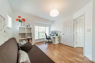 17919 Kings Point Dr, Cornelius, NC 28031 - Photo 25