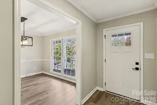 5618 All Saints Ln, Charlotte, NC 28226 - Photo 5