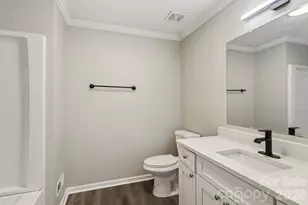 5618 All Saints Ln, Charlotte, NC 28226 - Photo 23