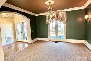 520 E Landing Ridge Cir, Jefferson, NC 28640 - Photo 7