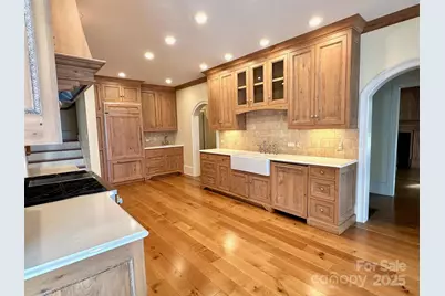 520 E Landing Ridge Circle, Jefferson, NC 28640 - Photo 9