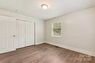 2996 Shady Ln, Charlotte, NC 28208 - Photo 19