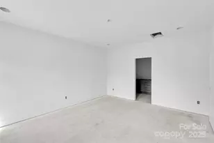 1024 Pryor St, Charlotte, NC 28208 - Photo 7