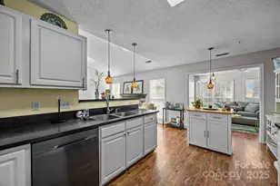 255 Stonehollow Rd, Fletcher, NC 28732 - Photo 9