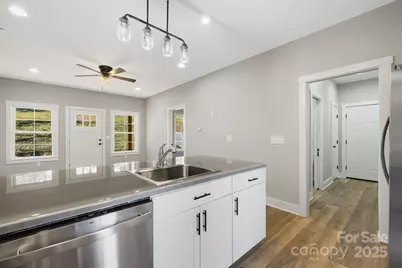 129 Brentwood Road, Morganton, NC 28655 - Photo 11