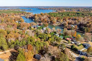 7039 Executive Cir, Denver, NC 28037 - Photo 45