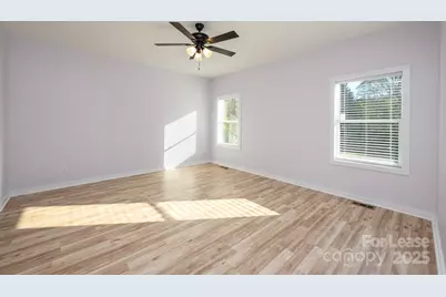 7039 Executive Circle, Denver, NC 28037 - Photo 17