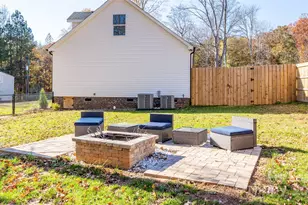 7039 Executive Cir, Denver, NC 28037 - Photo 43