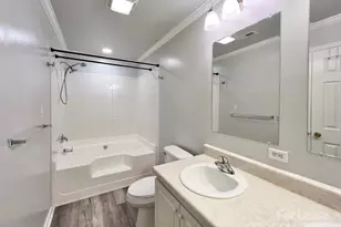 7014 Elm Hill Ct, Charlotte, NC 28217 - Photo 13