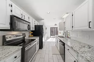 5204 Tedorill Ln, Charlotte, NC 28226 - Photo 13