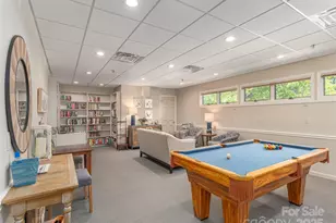 303 N Scarlet Oak Ln, Hendersonville, NC 28791 - Photo 33