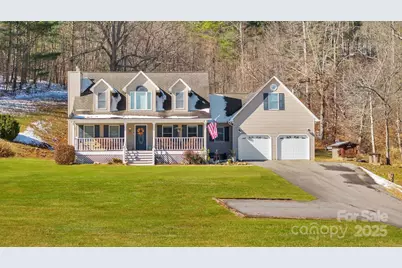 2581 Double Island Road, Green Mountain, NC 28740 - Photo 3