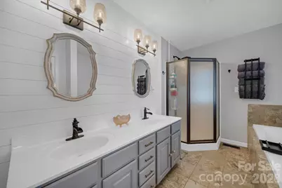 2581 Double Island Road, Burnsville, NC 28740 - Photo 19