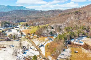 2581 Double Island Rd, Green Mountain, NC 28740 - Photo 41