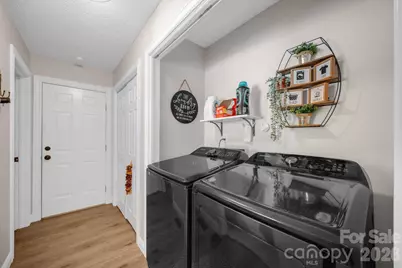 2581 Double Island Road, Burnsville, NC 28740 - Photo 15