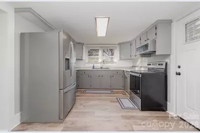 603 Old North Main Street, Clover, SC 29710 - Photo 3