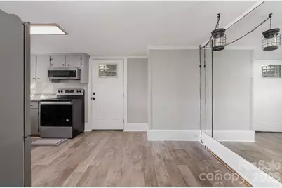 603 Old North Main Street, Clover, SC 29710 - Photo 5