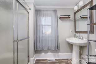 603 Old North Main St, Clover, SC 29710 - Photo 15