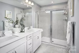 7407 Hodges Meadow Ln, Charlotte, NC 28213 - Photo 11