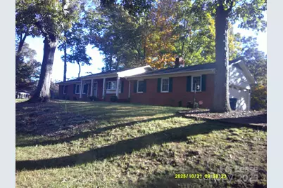 1820 12th Street NE, Hickory, NC 28601 - Photo 1