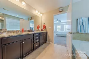 8344 Dallas Bay Rd, Charlotte, NC 28278 - Photo 19