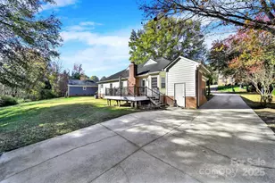 9521 Stoney Hill Ln, Charlotte, NC 28277 - Photo 39