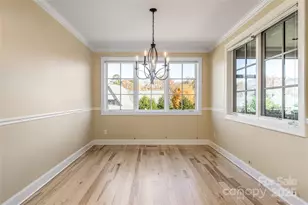 38 Chantilly Dr, Asheville, NC 28804 - Photo 25