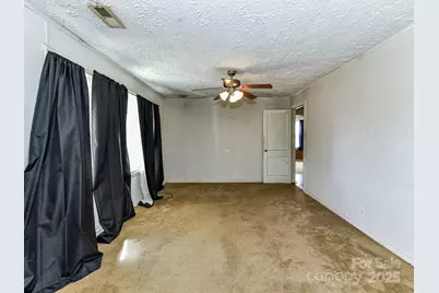 2609 Linda Avenue, Kannapolis, NC 28083 - Photo 9