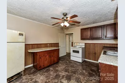 2609 Linda Avenue, Kannapolis, NC 28083 - Photo 11