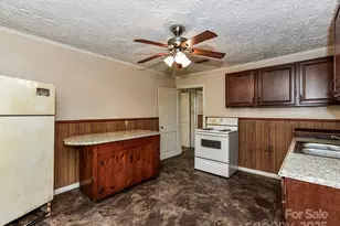 2609 Linda Ave, Kannapolis, NC 28083 - Photo 11