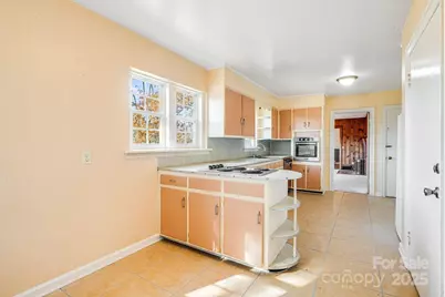 92 Parkway View Road, Mars Hill, NC 28754 - Photo 13