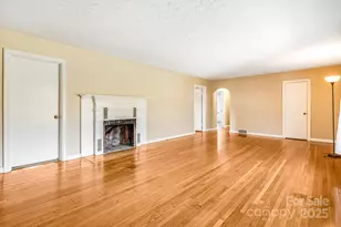 92 Parkway View Rd, Mars Hill, NC 28754 - Photo 5