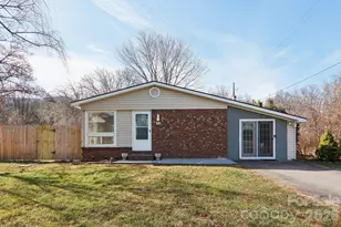 591 Blue Ridge Rd, Black Mountain, NC 28711 - Photo 1