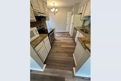 4621 Hamory Drive, Charlotte, NC 28212 - Photo 5