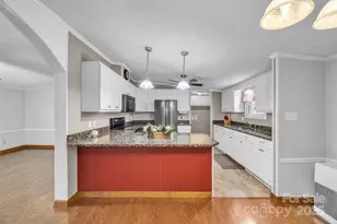 186 Rocky Face Church Rd, Taylorsville, NC 28681 - Photo 23