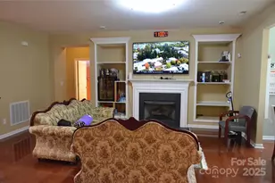 4106 Barclay Forest Dr, Charlotte, NC 28213 - Photo 5