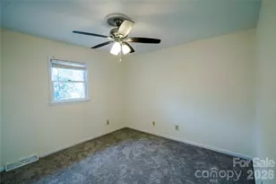 5315 Ruth Dr, Charlotte, NC 28215 - Photo 21