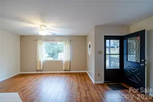 5315 Ruth Dr, Charlotte, NC 28215 - Photo 5