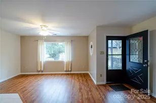 5315 Ruth Dr, Charlotte, NC 28215 - Photo 15