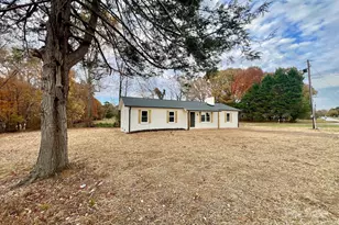 9 Walter St, Stony Point, NC 28678 - Photo 1