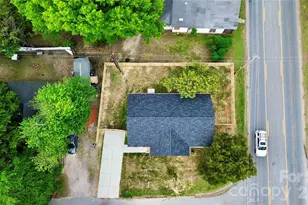 901 E Church St, Cherryville, NC 28021 - Photo 3