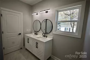 901 E Church St, Cherryville, NC 28021 - Photo 17